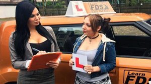 FakeDrivingSchool – Crystal Coxxx & Jasmine Jae – Spoiled Teen Has Her Driver’s Test
