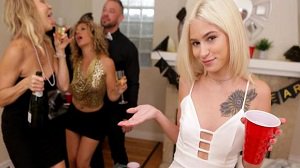 KIARA COLE – NEW YEARS SUCK AND FUCK