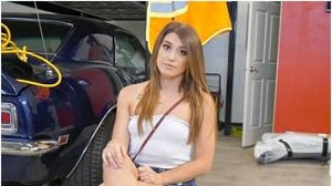 RILEY SHEA – RILEY SHEA GETS HER CAR BILL LOWERED BY BEING A DIRTY SLUT