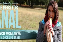 ANYA – SHE BEGS FOR ANAL