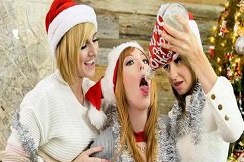 NATASHA IANOVA, KATE ENGLAND & LAUREN PHILLIPS – A BAD MYLFS XMAS