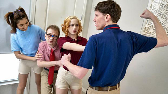 Hazel Heart, Remi Jones – BullyPussy